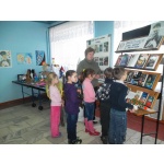11 марта в Клушинской библиотеке прошел гагаринский урок «Юрий Гагарин человек – легенда»,на который