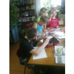 22 мая в Ашковской библиотеке прошел конкурс рисунка "Летние мотивы".